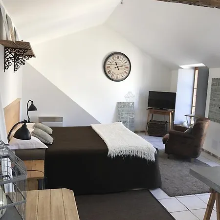 Maison & Tartine Konukevi Colombey-les-deux-Églises