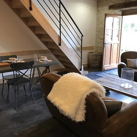 Konukevi Maison & Tartine Colombey-les-deux-Églises